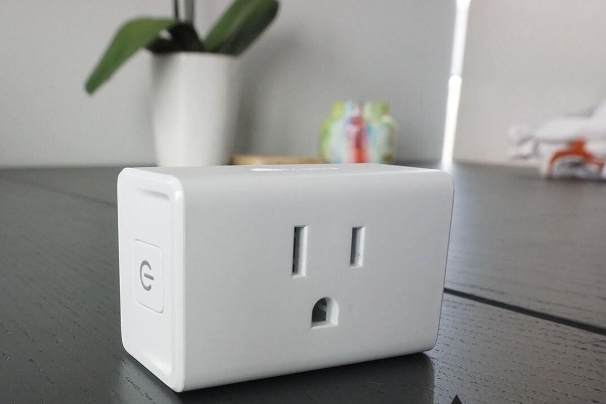 https://www.energywisehub.com/cover-article/review-tp-link-kasa-smart-wi-fi-plug-mini-ep10/cover.width-1200.jpg